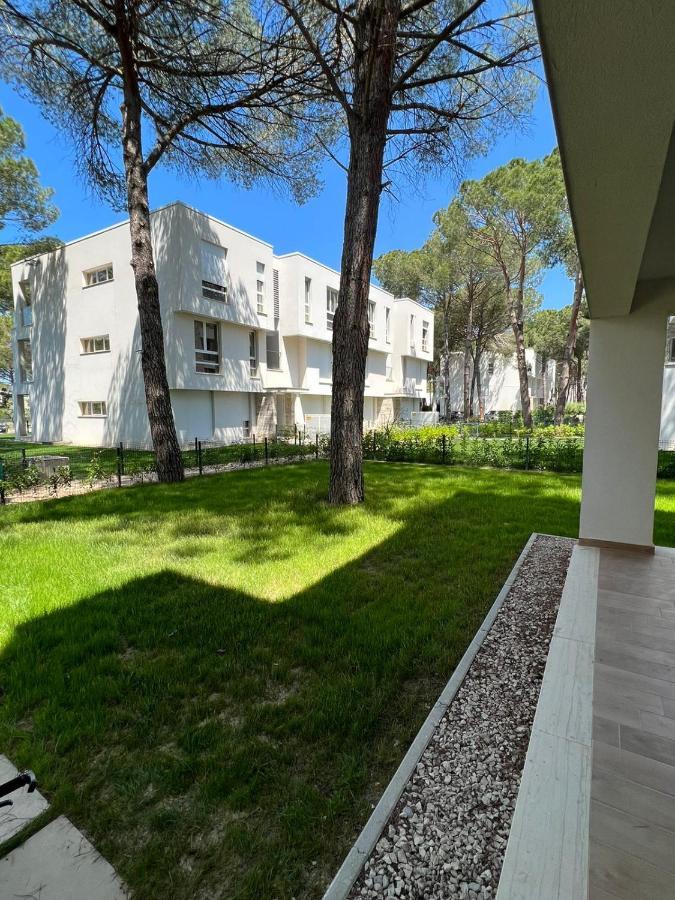 Pine Apartments At San Pietro Resort ドゥラス エクステリア 写真